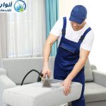 أدوات حديثة لتنظيف الكنب بالرياض